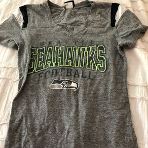 V-Neck Seattle Seahawks Tee